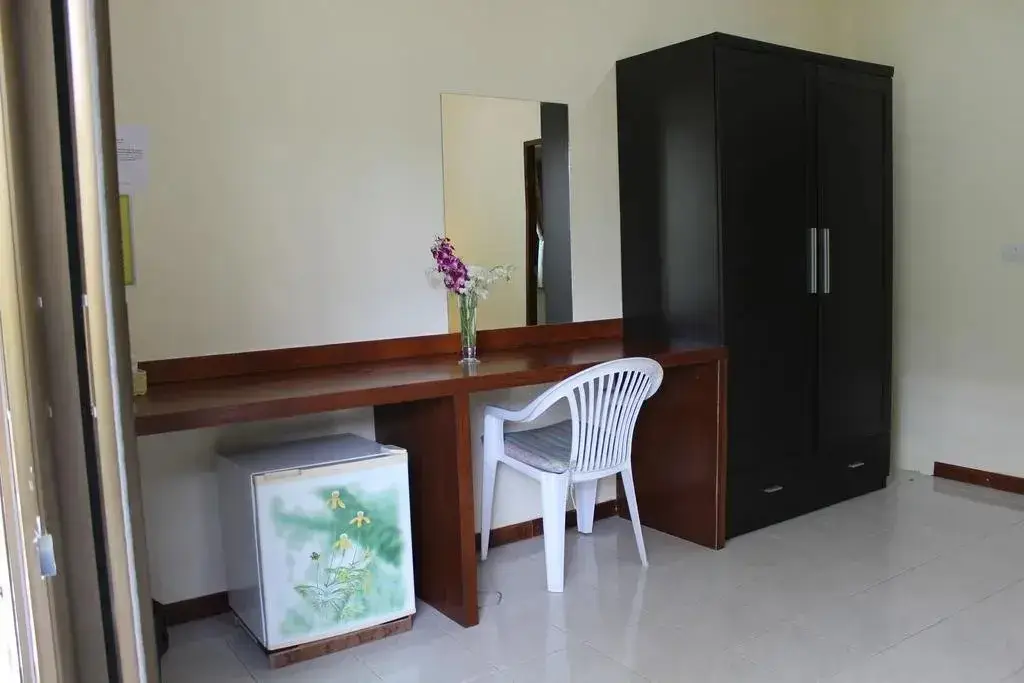 Ко-Ко-Као: Cousin Koh Kho Khao Bungalow