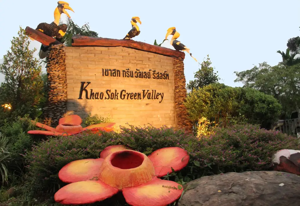 Фаном: Khao Sok Green Valley Resort