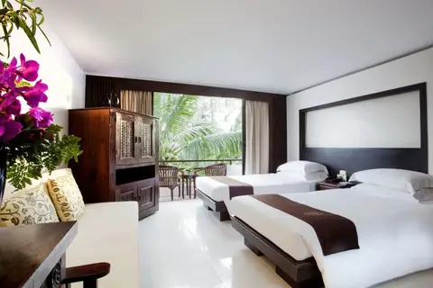 Safari Beach Hotel — фото 1