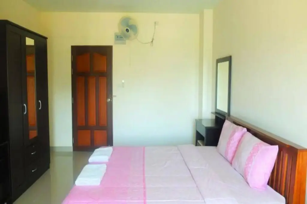 Паттайя: LK Pavilion Executive Serviced Apartment