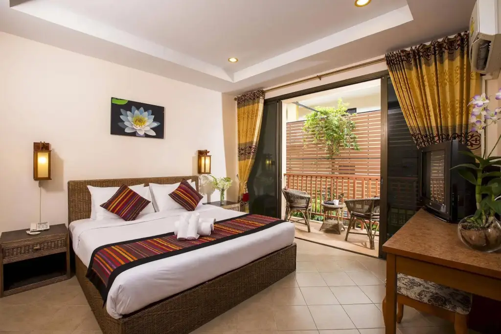 Пхукет: Kata Silver Sand Hotel by Eazy