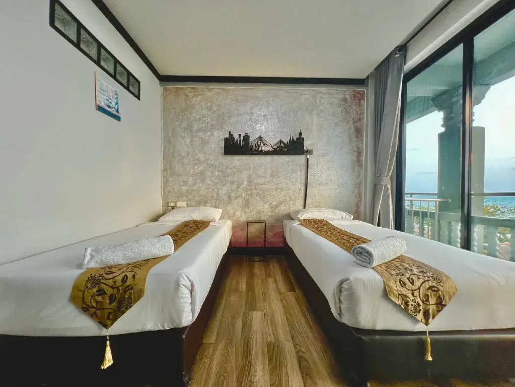 Клаенг: Pimpimarn Beach Hotel