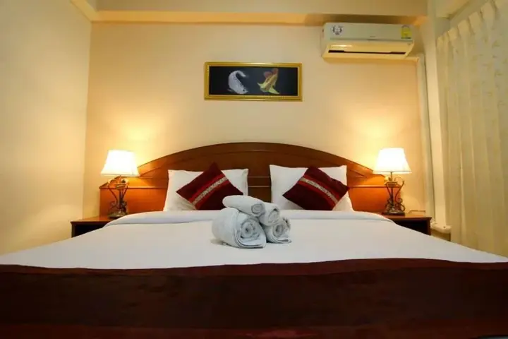 Муанг: Phuket Holiday Hostel