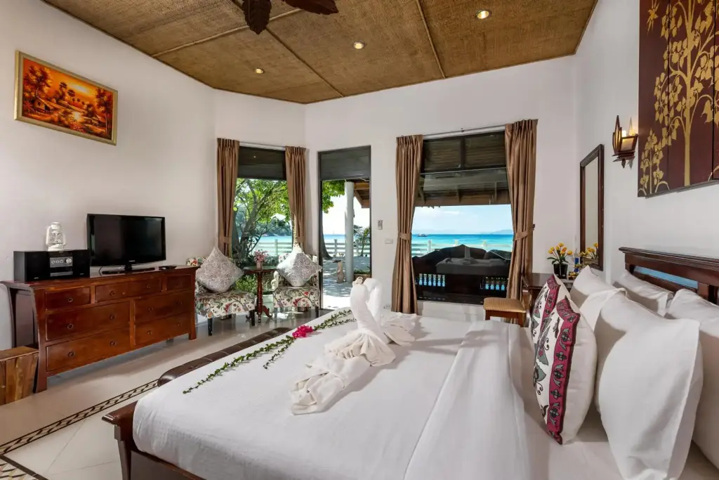 Пхукет: Racha Island Resort