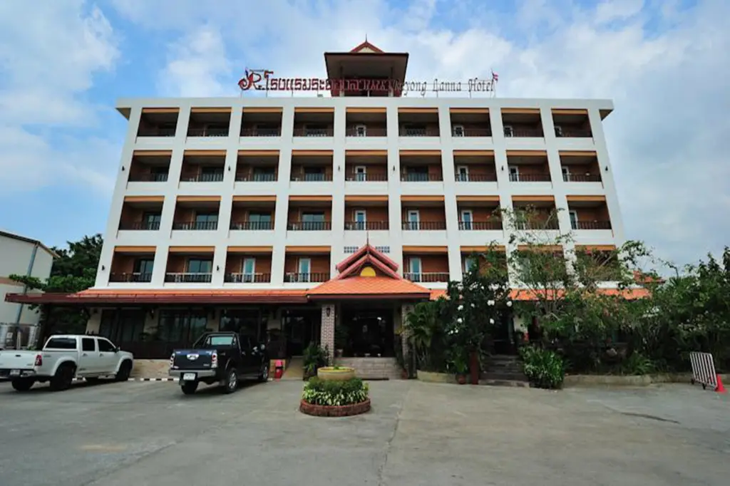 Rayong Lanna Hotel — фото 1