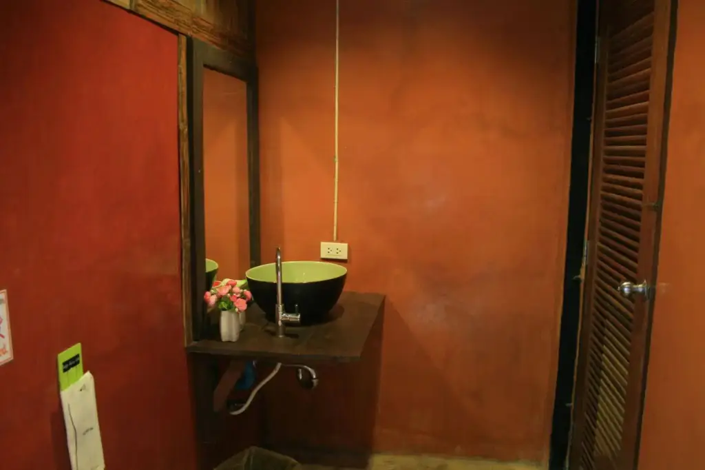 Паи: Pai Fah Boutique