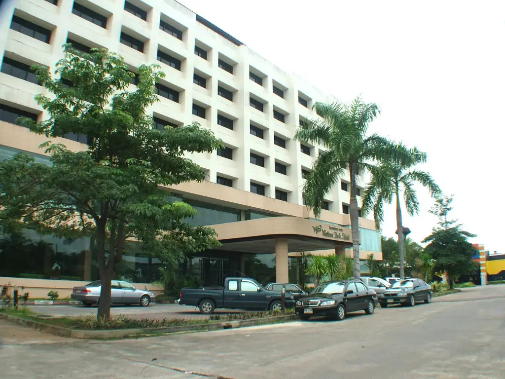 Wattana Park Hotel — фото 1