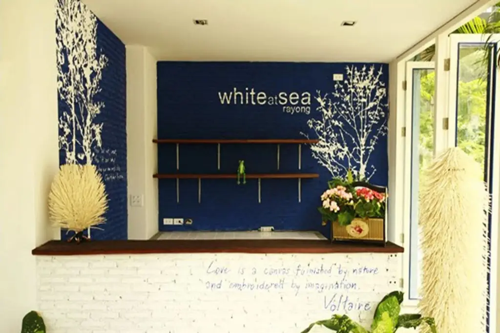 White at Sea Resort — фото 1