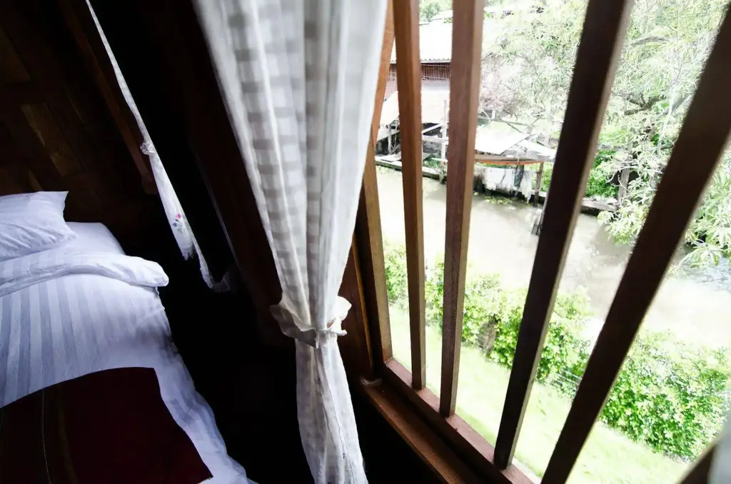 Дамноен Садуак: Maikaew Damnoen Resort