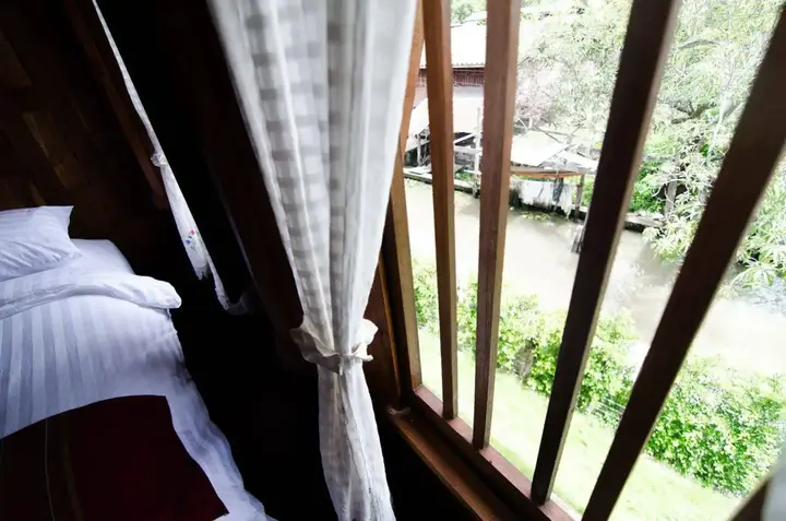 Дамноен Садуак: Maikaew Damnoen Resort