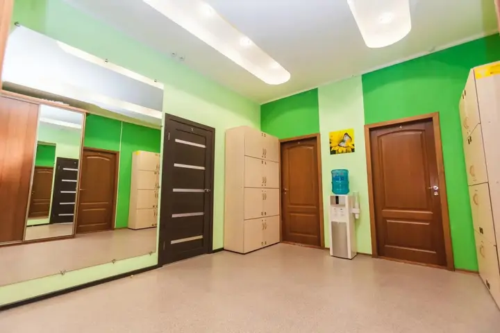 Омск: Na Kemerovskoj Hostel