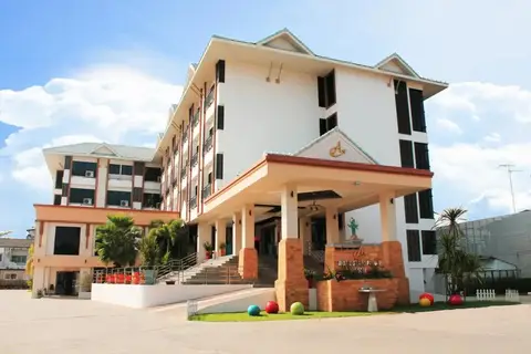 Ayara Grand Palace Hotel — фото 1