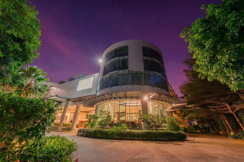 Deevana Plaza Phuket — фото 1