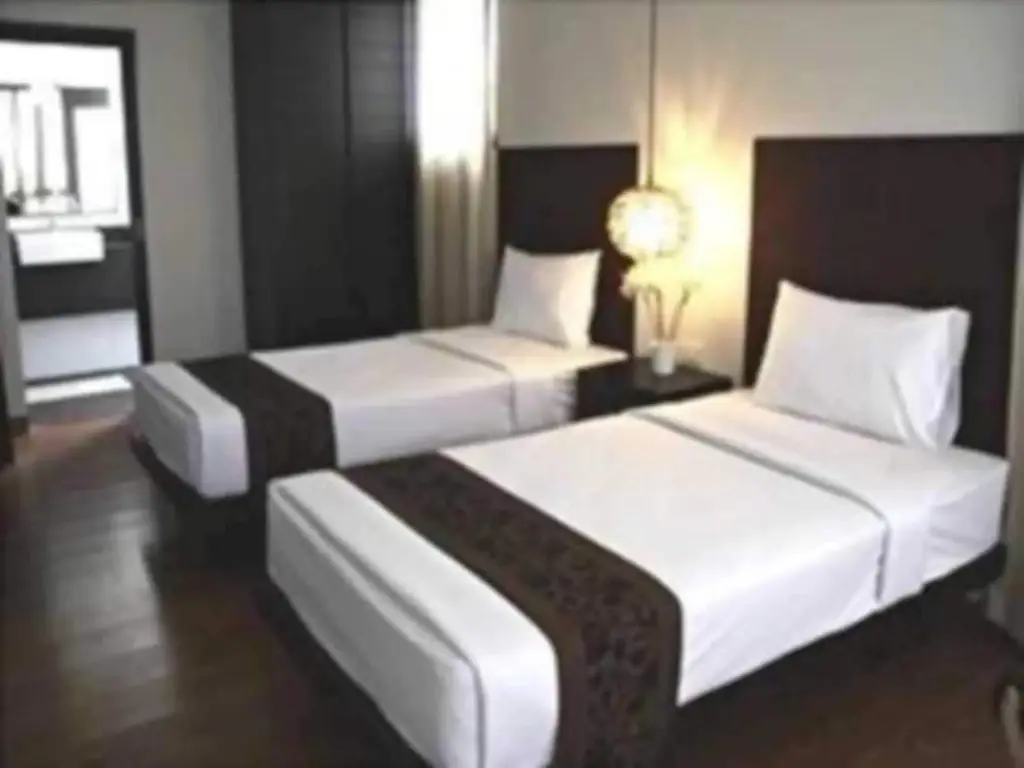 Кханонгпхра: Villa Paradis Hotel