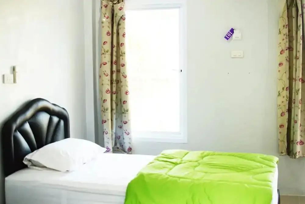 Чайя: Happy House Resort