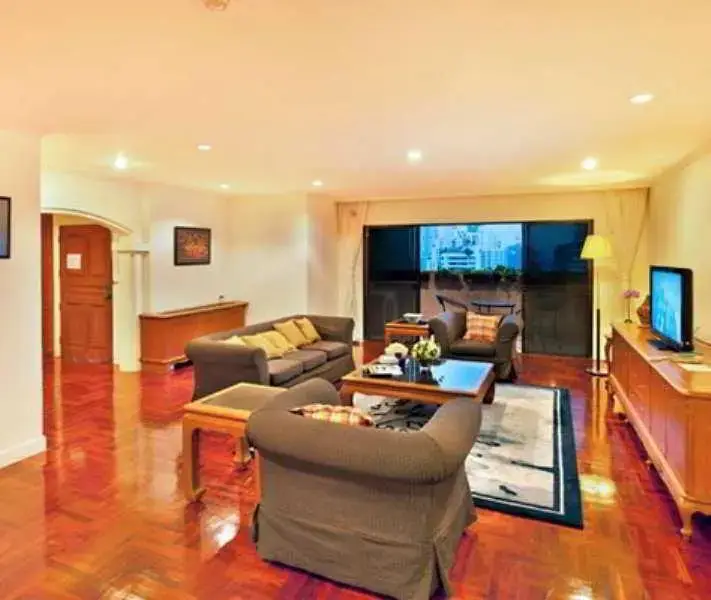 Бангкок: Orchid View Apartment