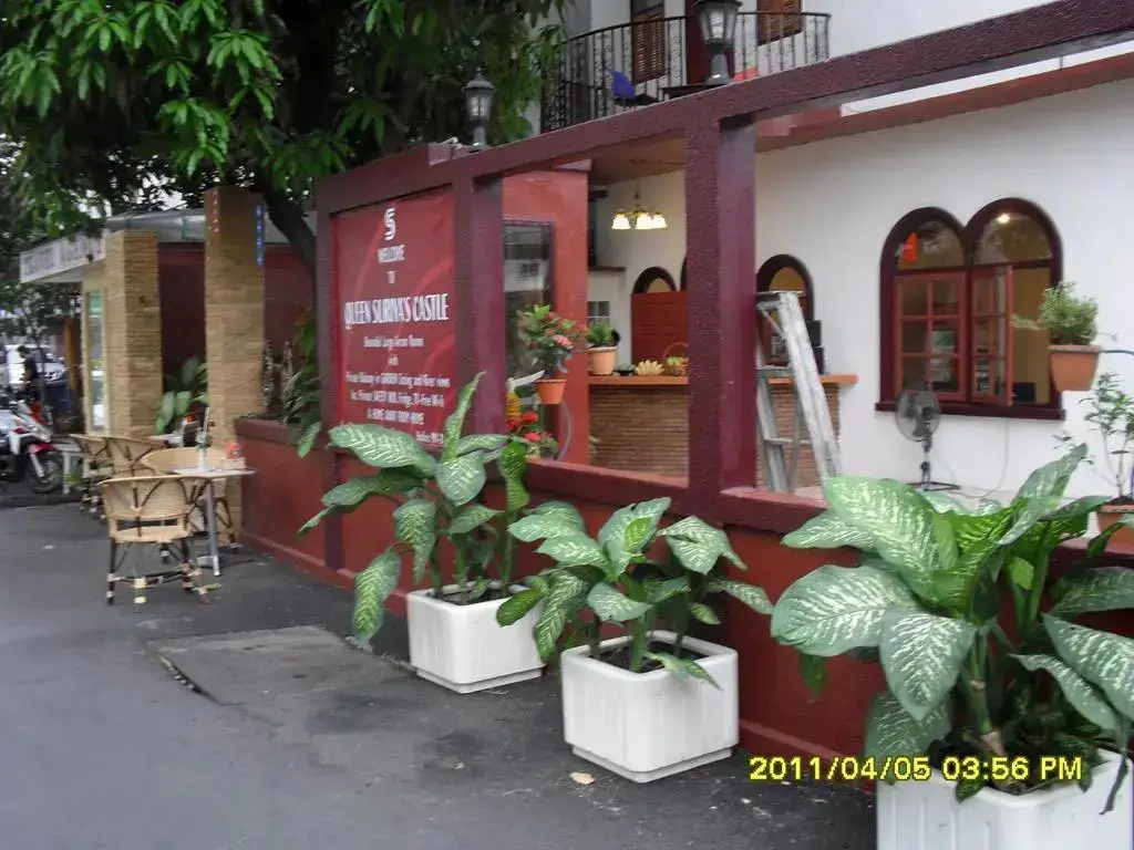 Queen Suriya's Hostel — фото 1