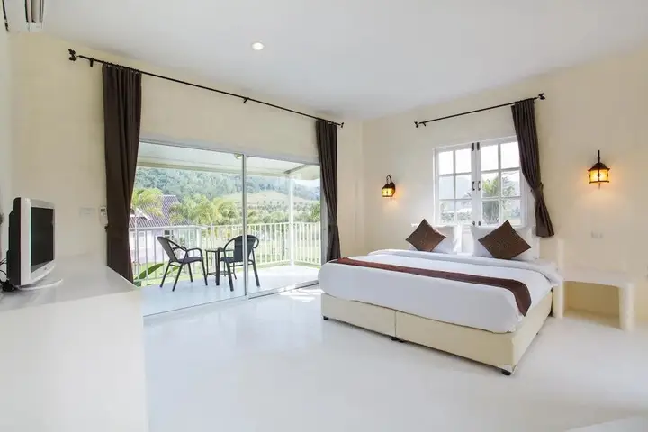 Дан-Макхам-Тиа: The Resort at Suanphueng