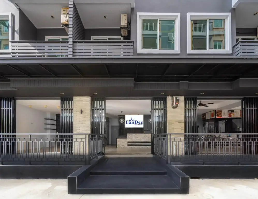 FunDee Boutique Hotel — фото 1