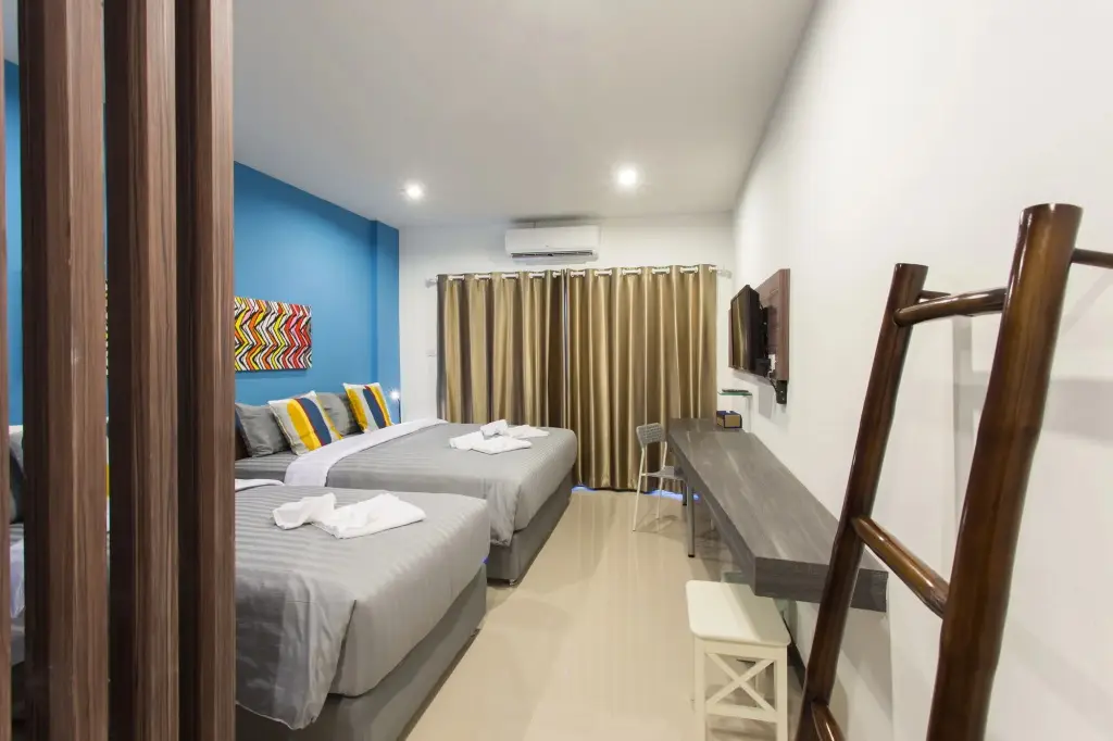 Краби: Krabi Inn And Omm Hotel