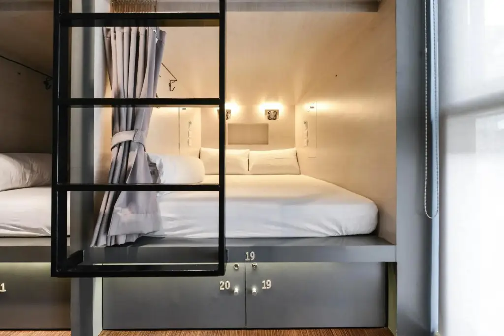 Бангкок: The Cube Hostel Silom