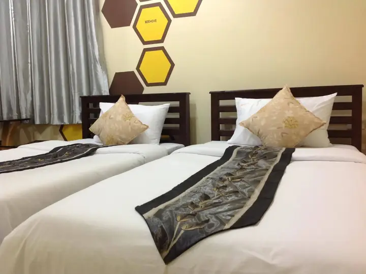 Кату: Beehive Patong Hostel