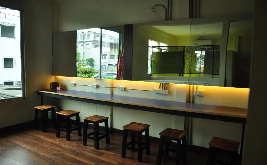 Бангкок: Sabye Club Hostel