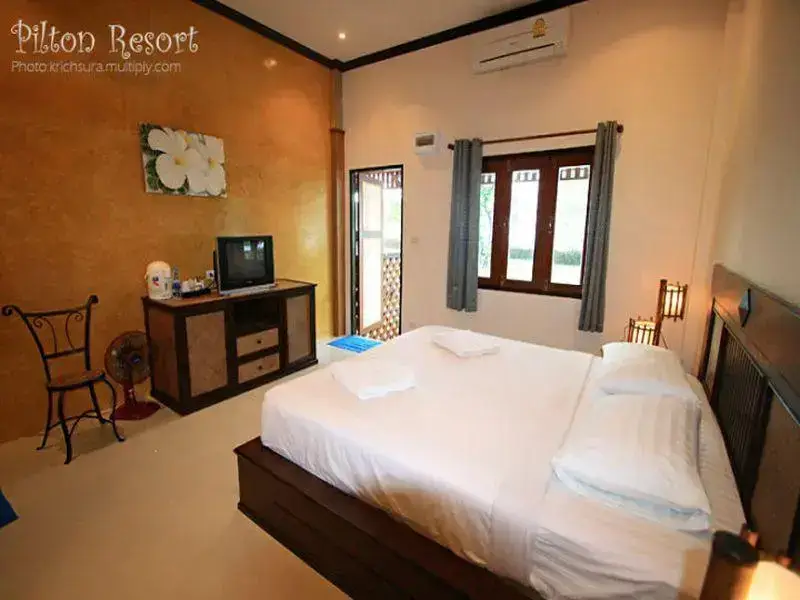 Тхап Сакае: Pilton Resort