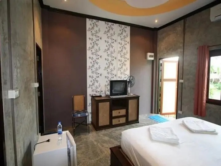Тхап Сакае: Pilton Resort