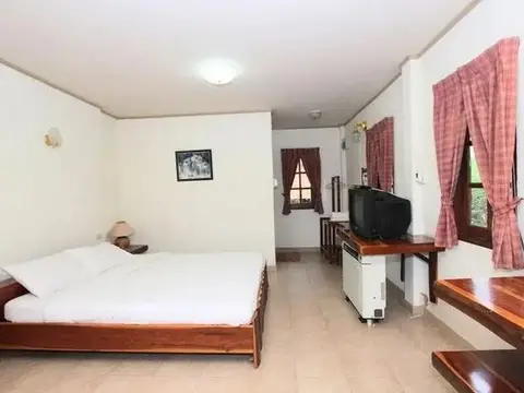Rosthip Thani Resort(รสทิพย์ธานี รีสอร์ท) — фото 1