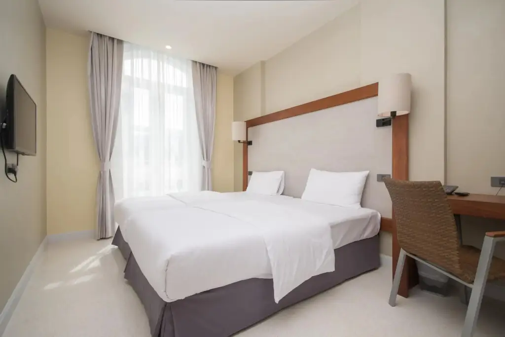 Пхукет: Little Nyonya Hotel