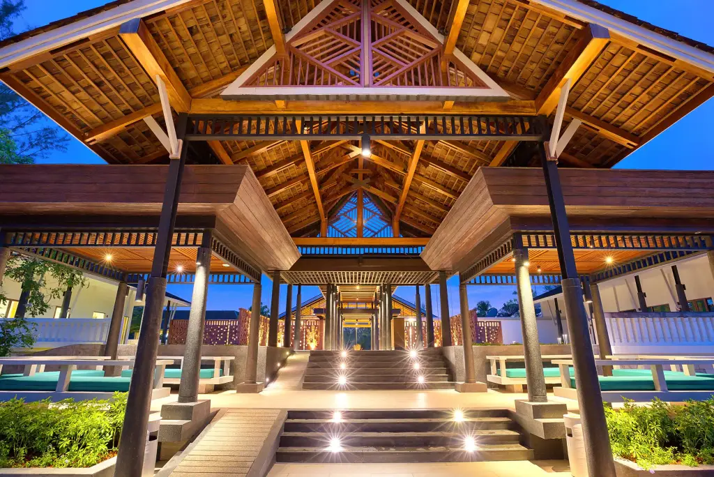 Outrigger Khao Lak Beach Resort — фото 1