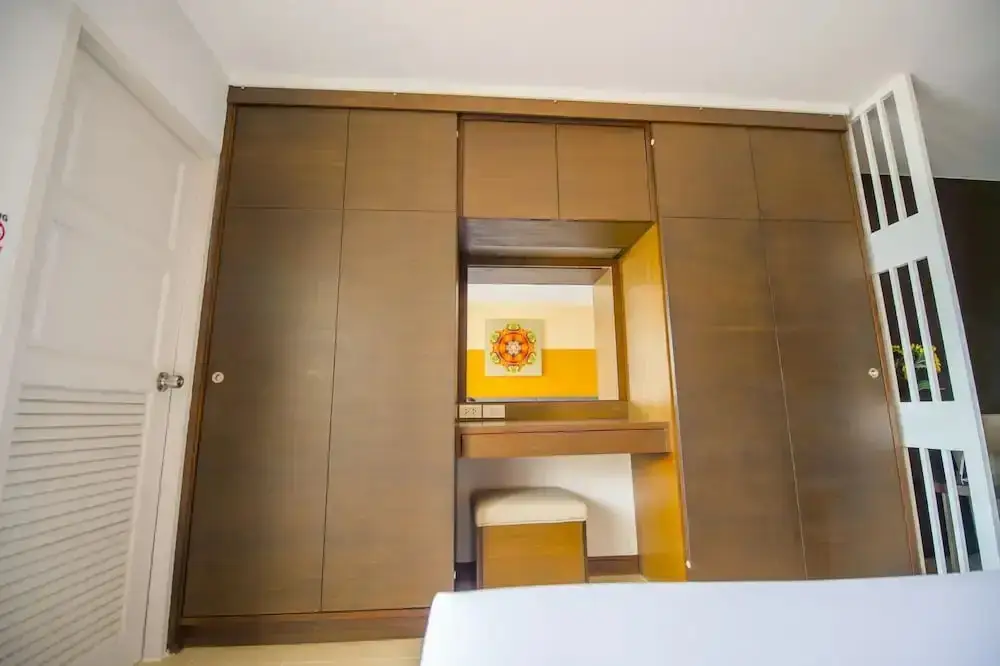 Бангкок: Sitara Place Apartment