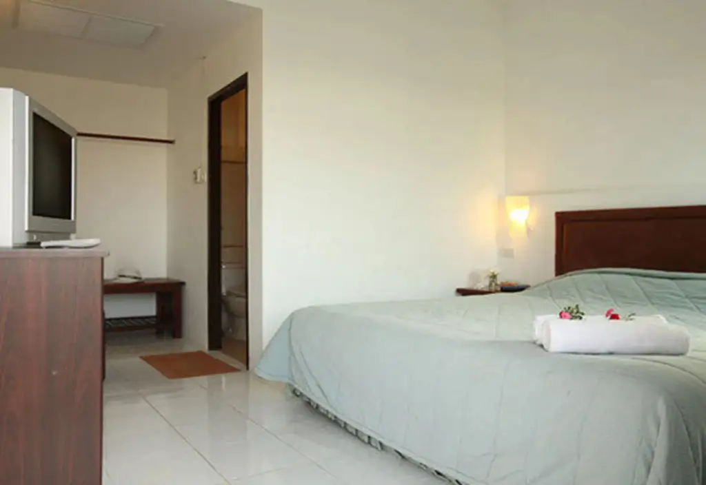 Ко Самет: Samed Cliff Resort