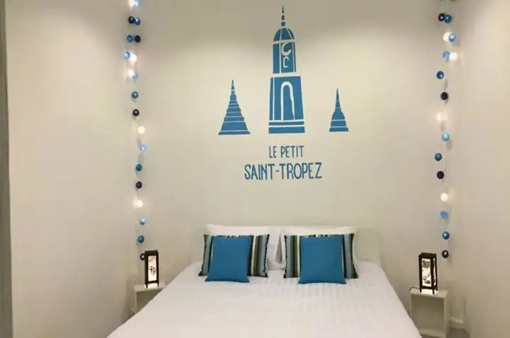 Ханом: Le Petit Saint Tropez