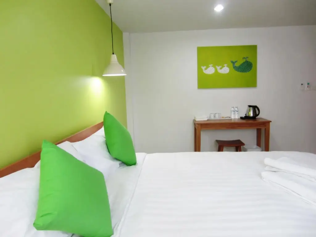 Краби: Tiya House Rooms & Cafe
