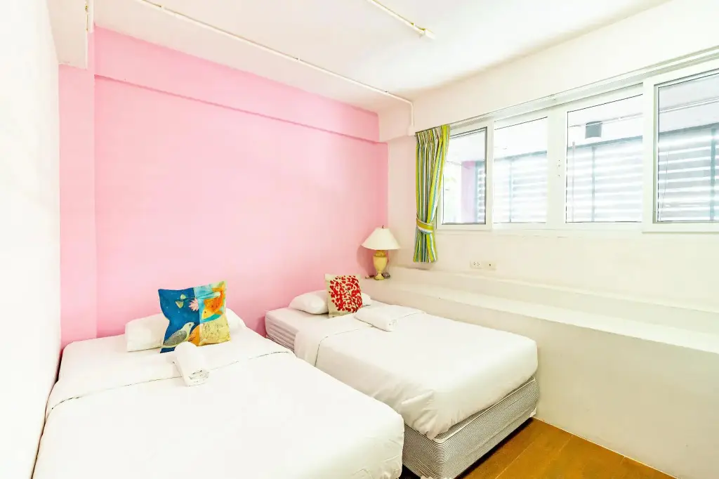 Бангкок: Sleep Dee Hostel