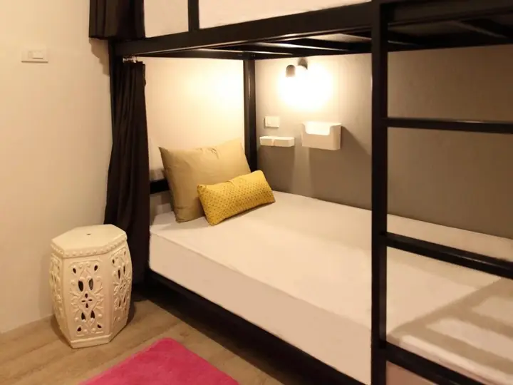 Кату: Lupta Hostel Patong Hideaway