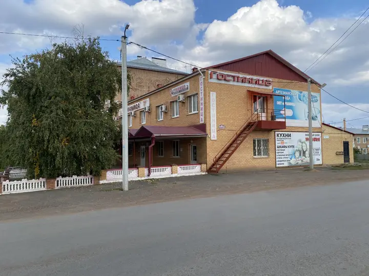 Сорочинск: Гостиница Пирамида