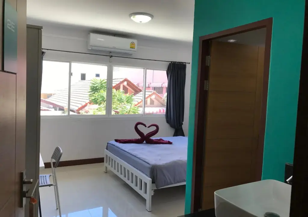 Кату: Bedbox Guesthouse & Hostel