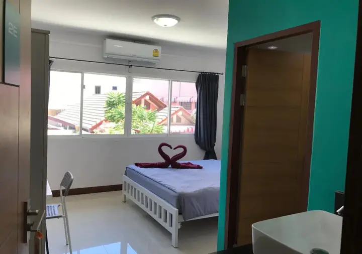 Кату: Bedbox Guesthouse & Hostel
