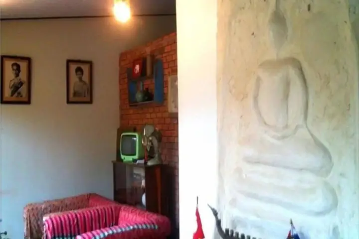 Трат: Artist Place Trat