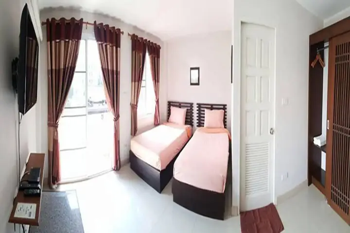 Чианграй: Pornkasem House