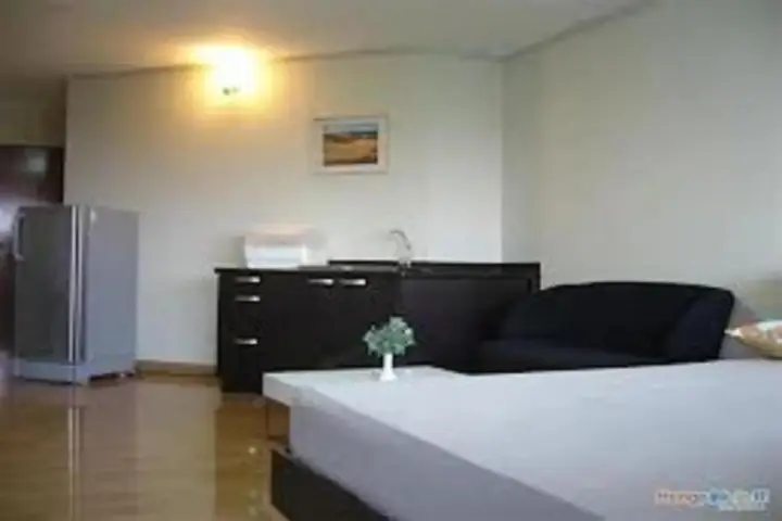 Паккрет: Poppular Palace Don Mueang Bangkok
