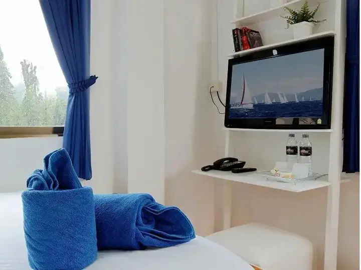 Кату: Mam Hostel