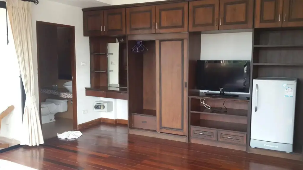 Самуи: Chaweng Lakeview Condotel