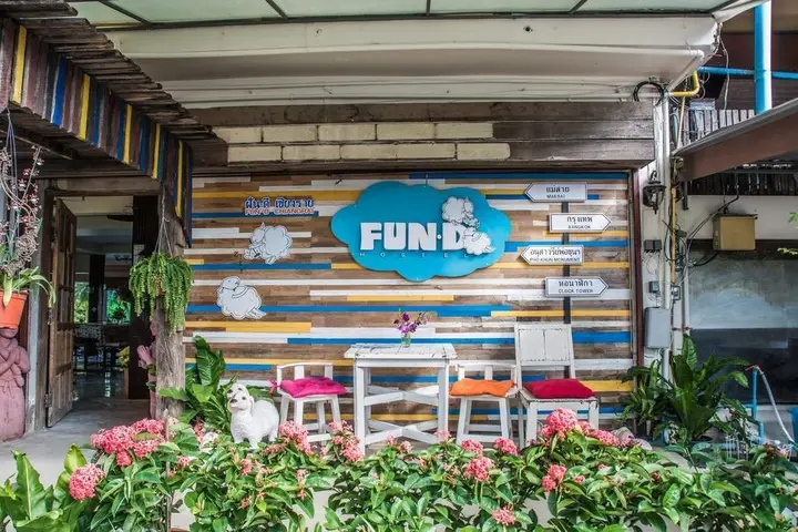 Чианграй: FUN-D Hostel Chiang rai