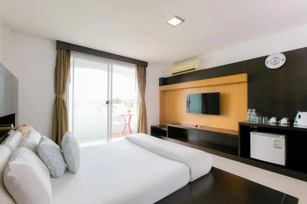 Чумпхон: The Mercy Hotel