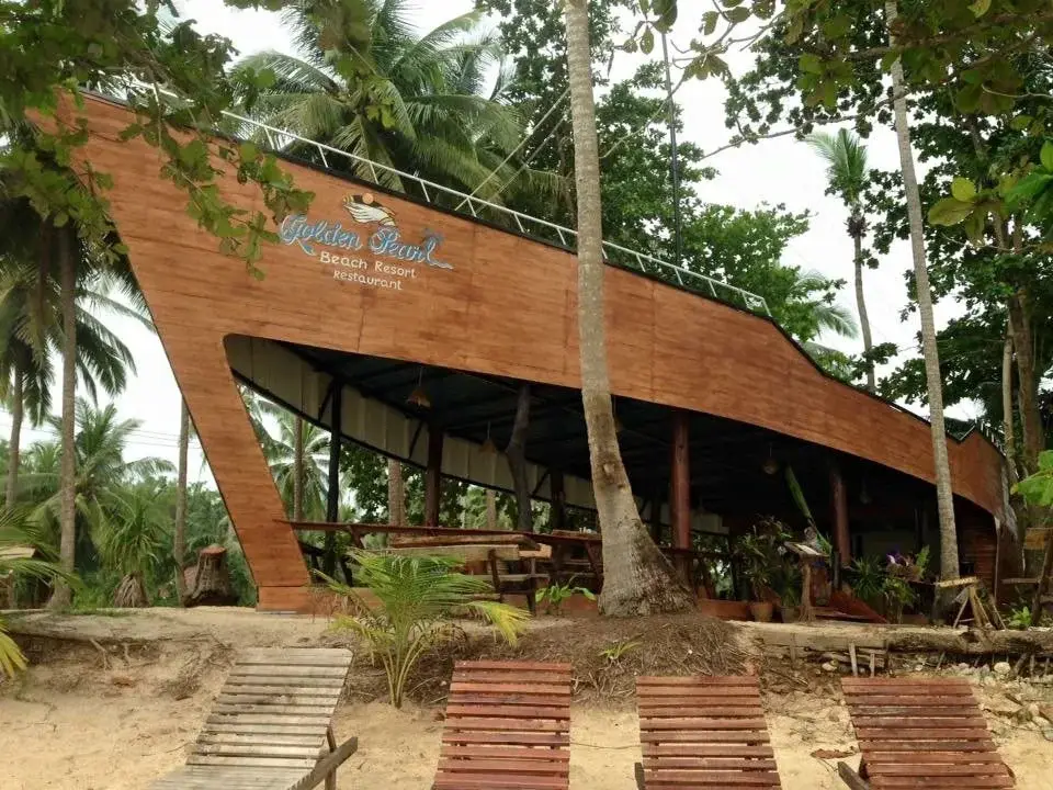 Golden Pearl Beach Resort — фото 1