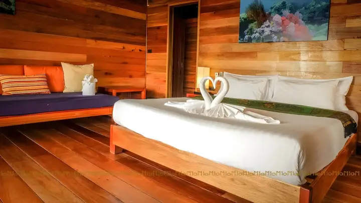 пляж Санрайз: Ten Moons Lipe Resort